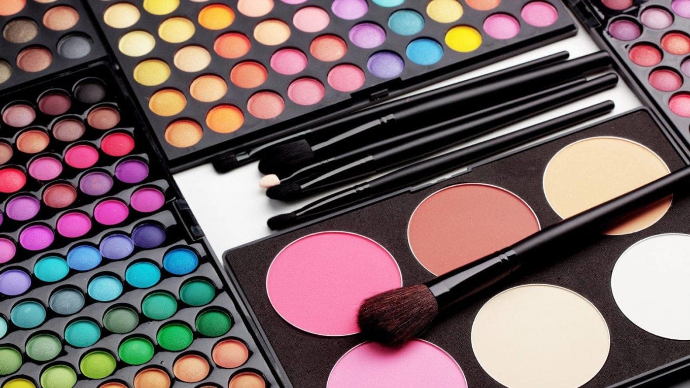 Ultimate EYE Shade Kit: Elevate Your Eye Makeup Instantly